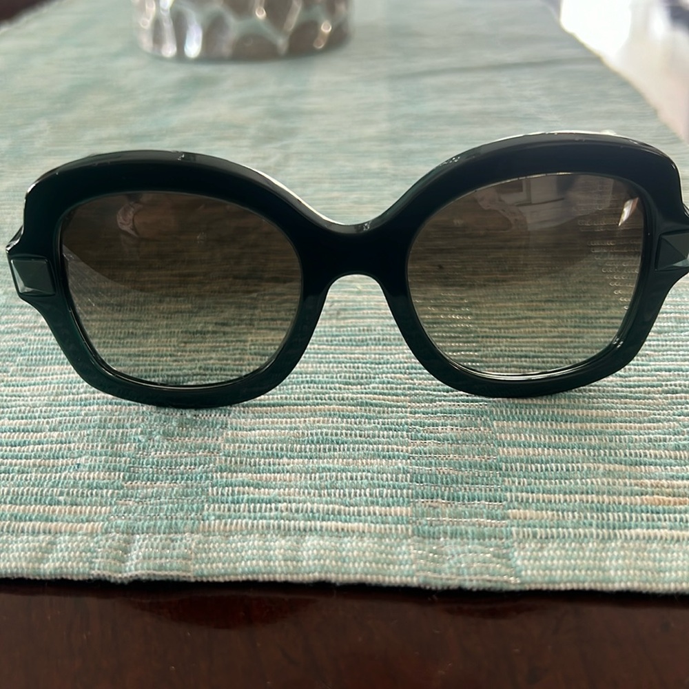 Valentino Garavani sunglasses